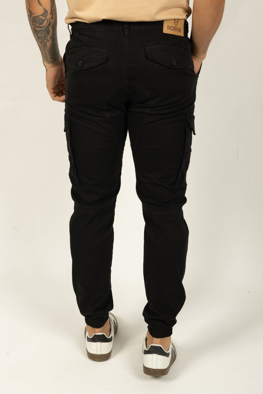 Pantalón Tipo Jogger para Hombre Negro 120101