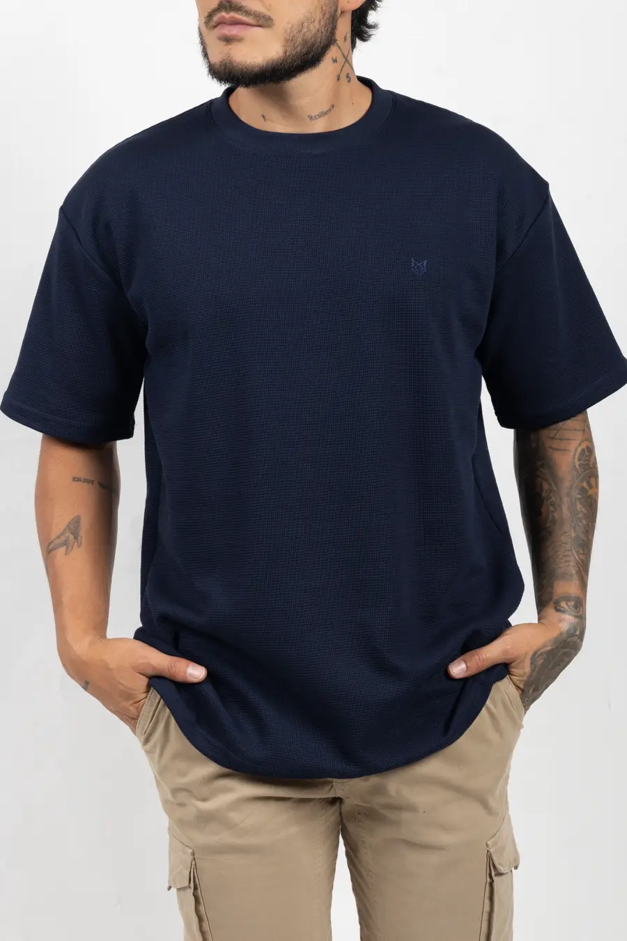 Oversize con Textura Azul Oscuro 100706
