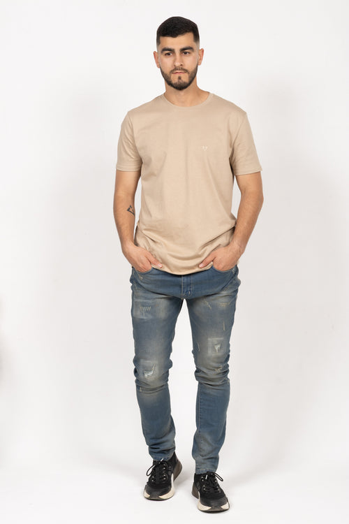 Camiseta de Hombre Slim Fit Manga Corta Cuello Redondo. Arena - 101004