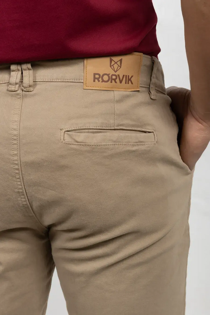 Pantalón Tipo Chino Regular Fit para Hombre Caki 150302