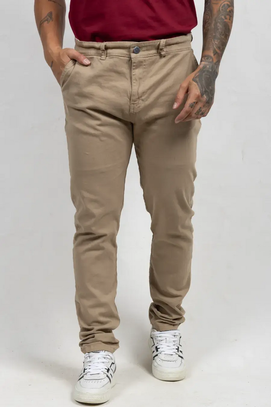 Pantalón Tipo Chino Regular Fit para Hombre Caki 150302