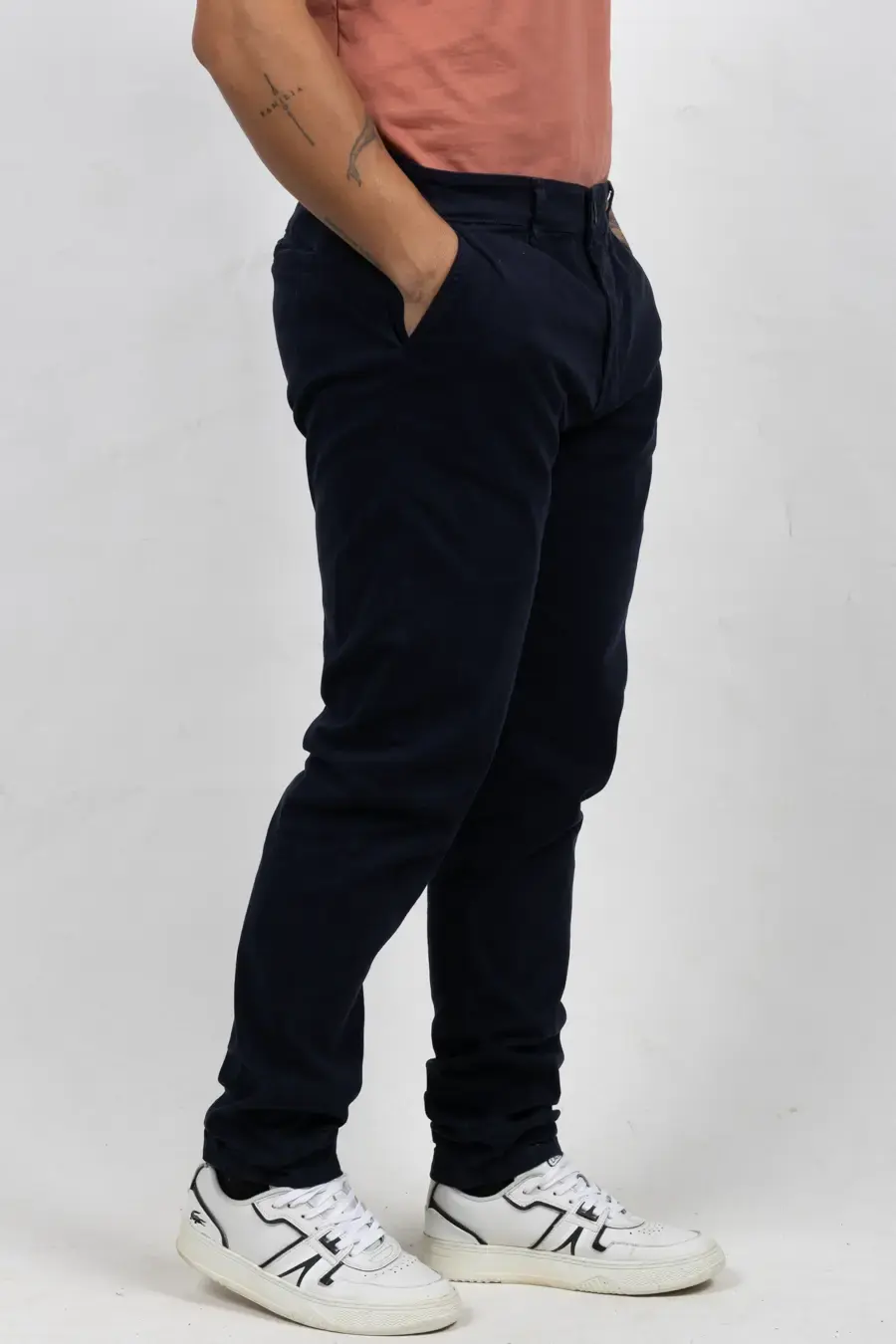 Pantalón Tipo Chino Regular Fit para Hombre Azul Oscuro 150304