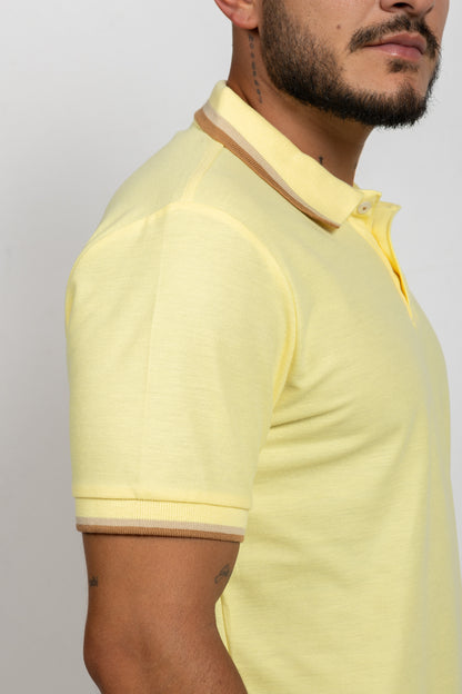Camiseta Tipo Polo de Hombre. Amarillo - 170331