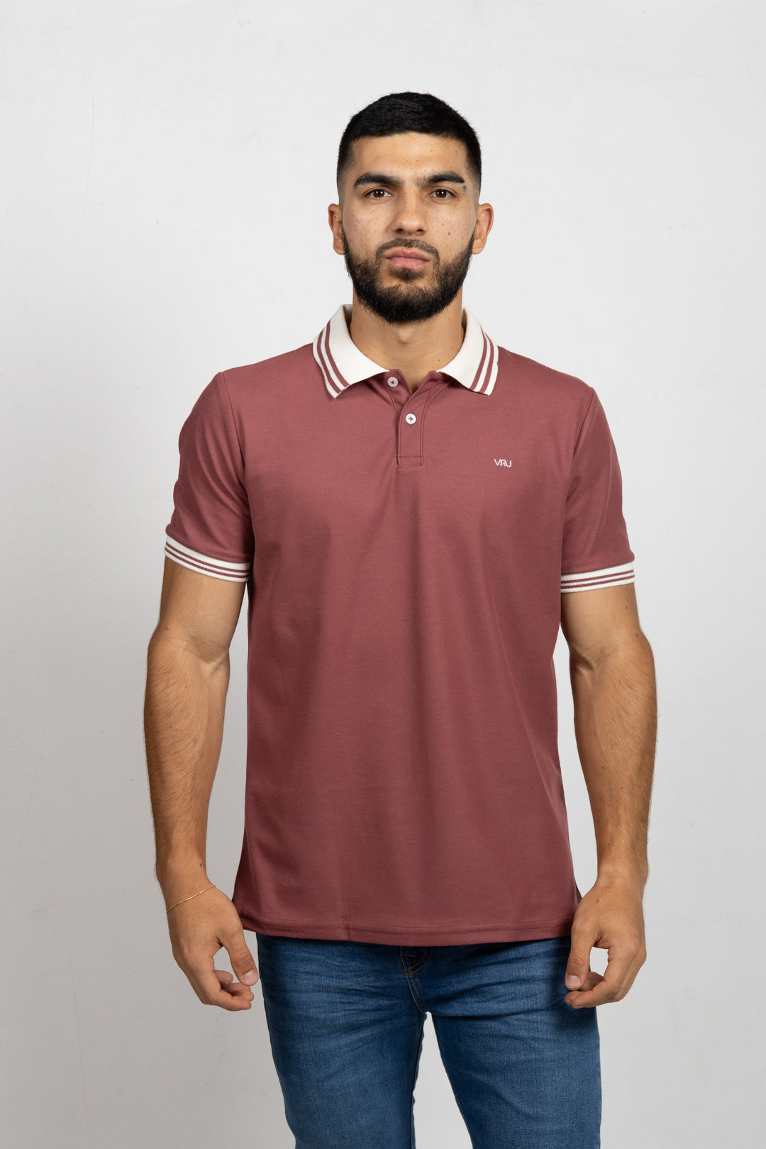 Camiseta Tipo Polo de Hombre. Granate - 170335