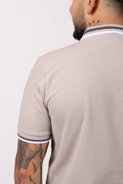 Camiseta Tipo Polo de Hombre. Gris Claro - 170507