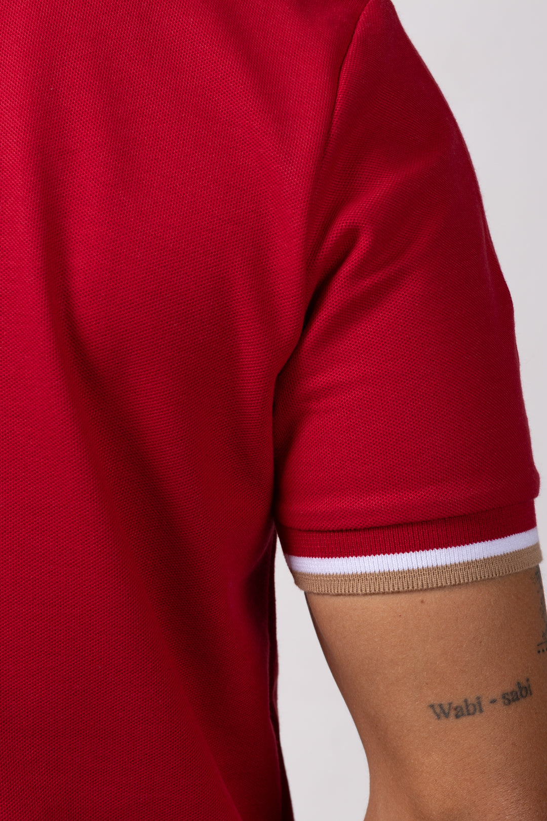 Camiseta Tipo Polo de Hombre. Rojo - 170509