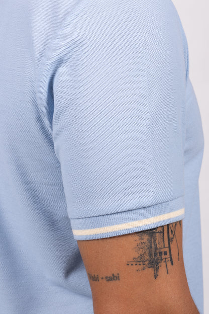 Camiseta Tipo Polo de Hombre. Azul Claro - 170516