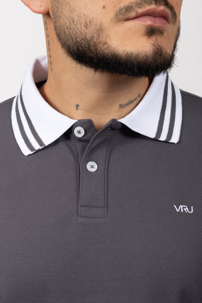 Camiseta Tipo Polo de Hombre Gris Oscuro 170521
