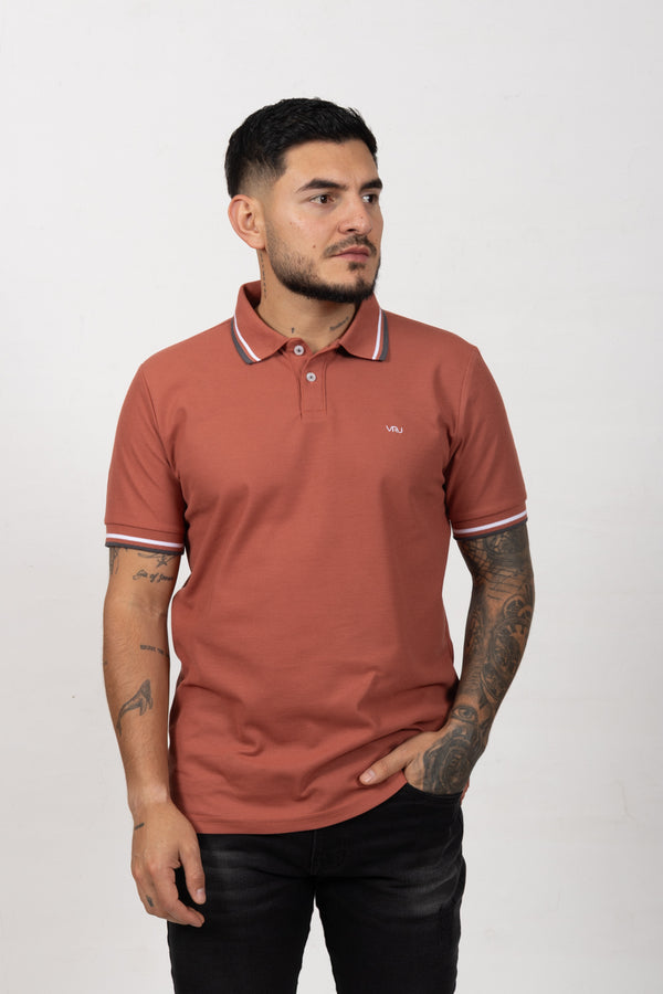 Camiseta Tipo Polo de Hombre Terracota 170523