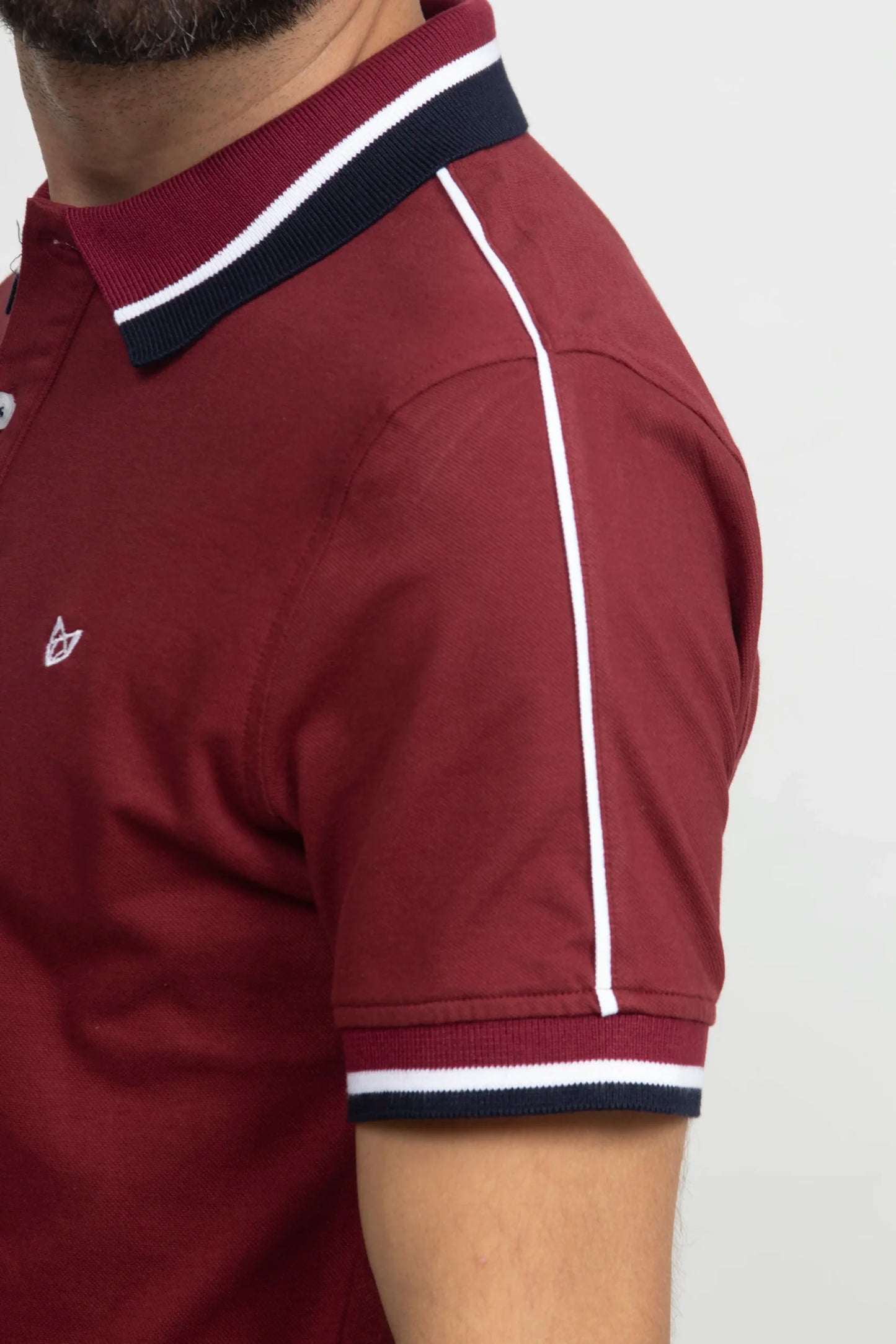 Polo Classic Fit Para Hombre Vinotinto 30801